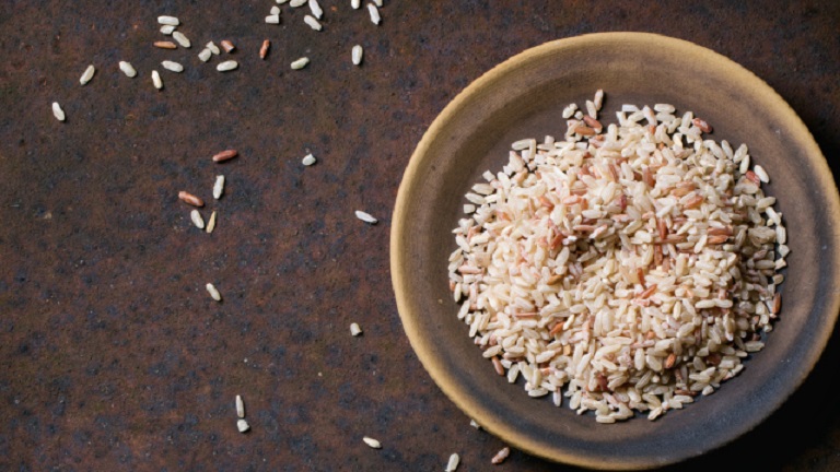 Tényleg egészségesebb barna rizs, mint a fehér?